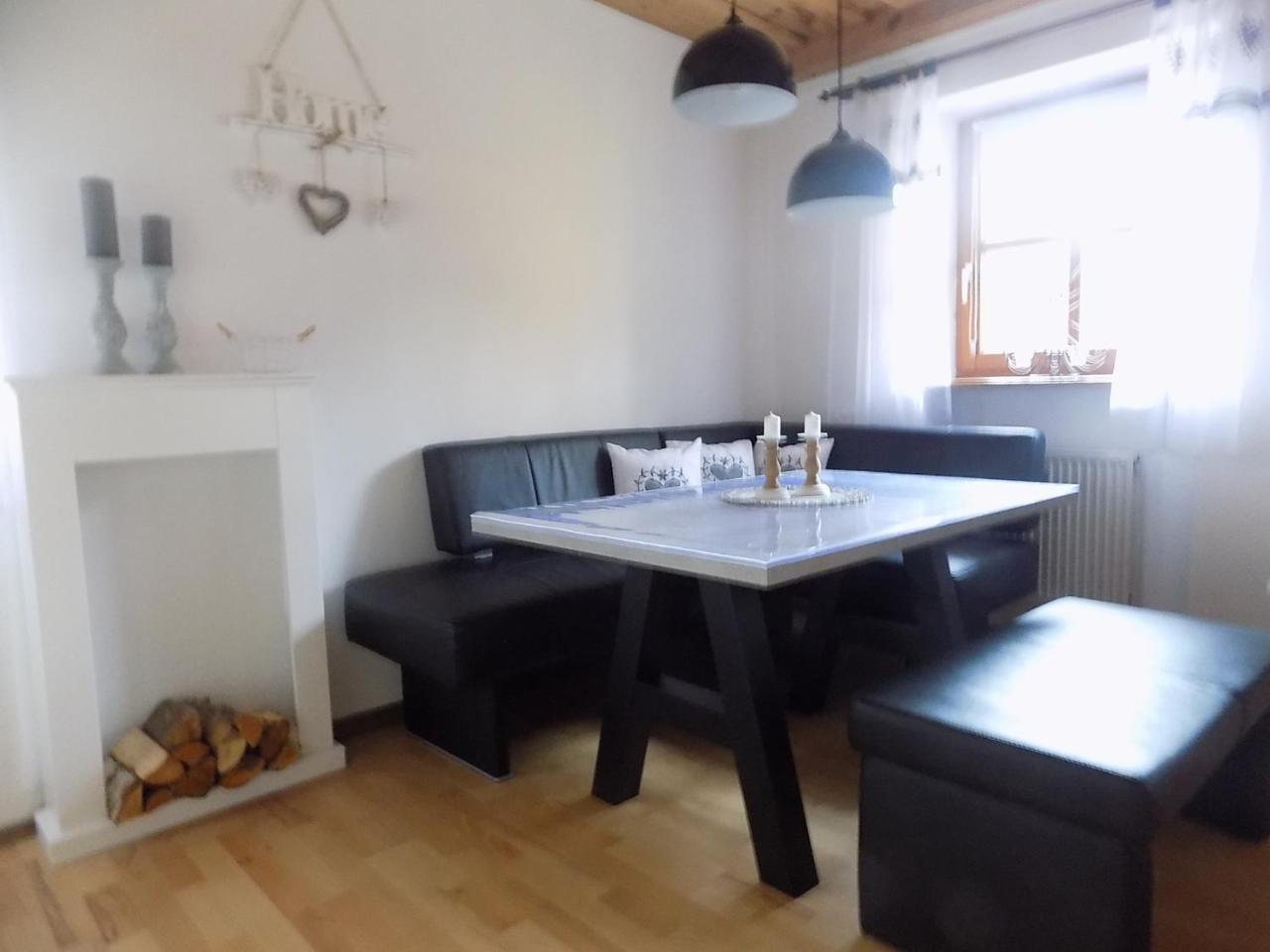 Ferienwohnung Waldblick Хауценберг Екстериор снимка
